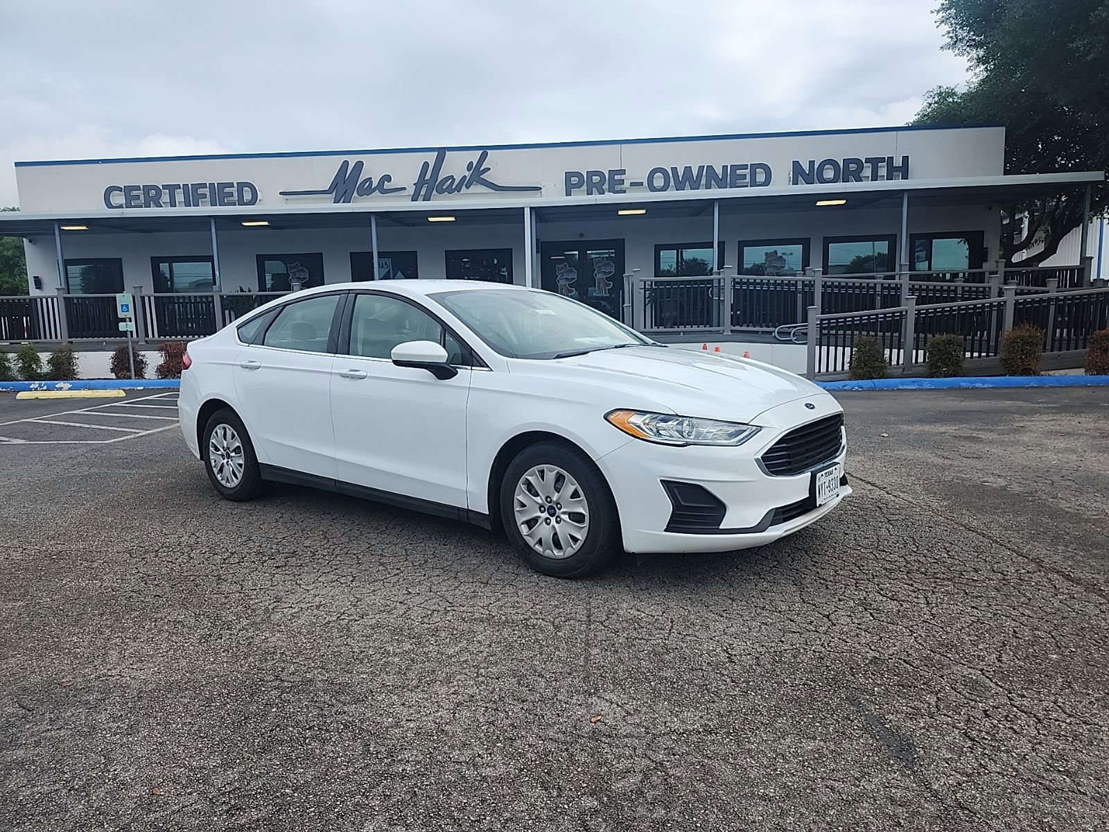 Used 2020 Ford Fusion S image 1