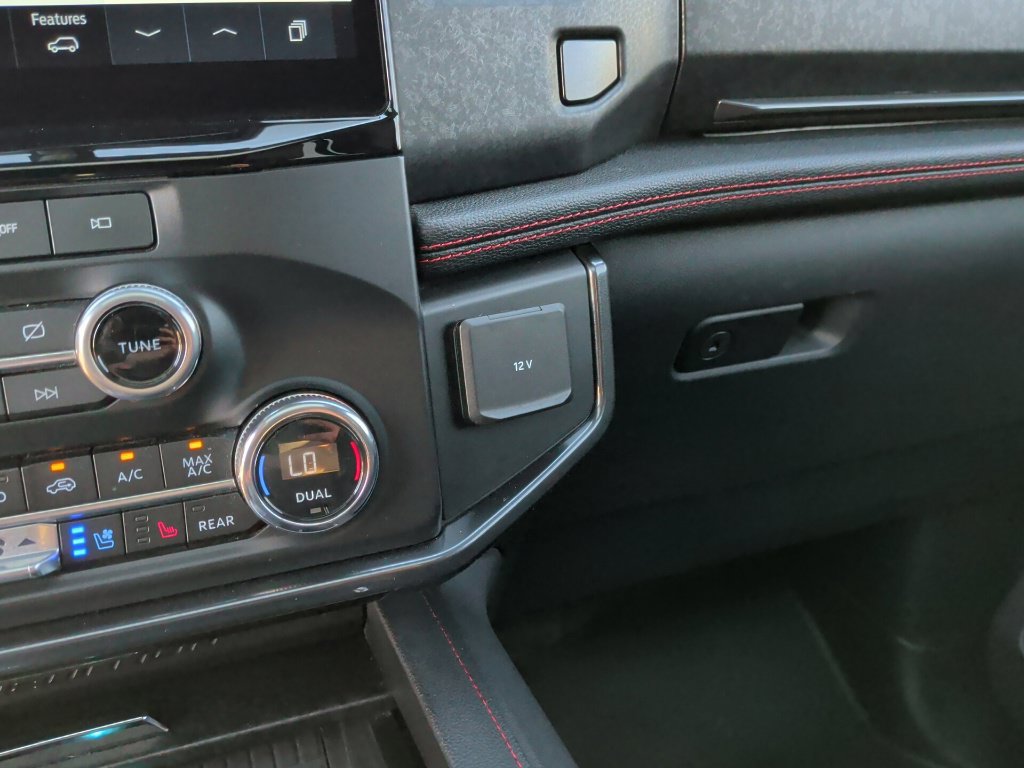 Used 2022 Ford Expedition Max Limited AWD/4WD image 34