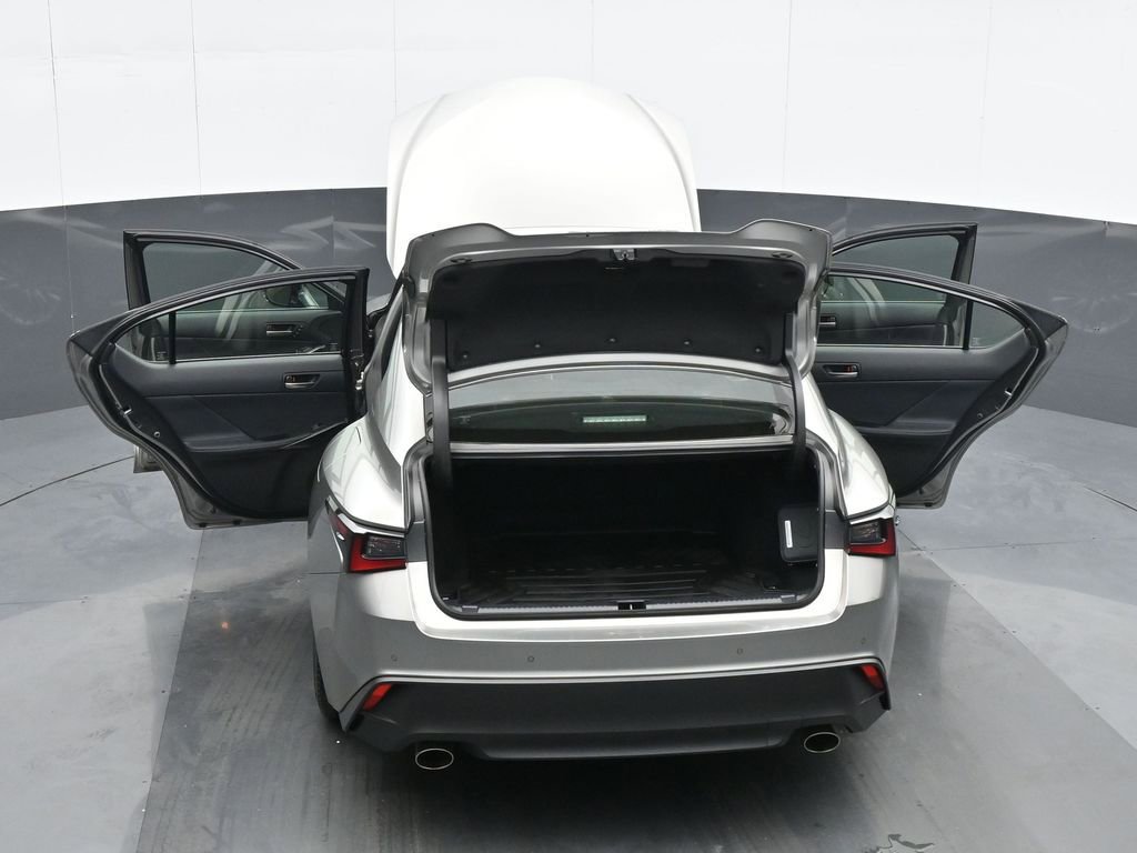 Used 2023 Lexus IS 300 AWD w/ Premium Package image 34