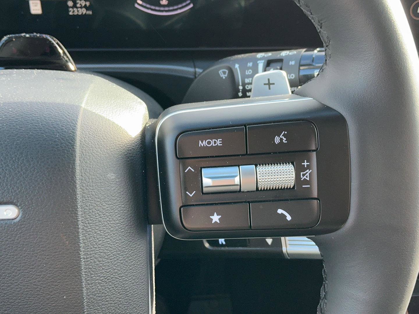 Certified 2026 Hyundai Santa Fe SEL image 18