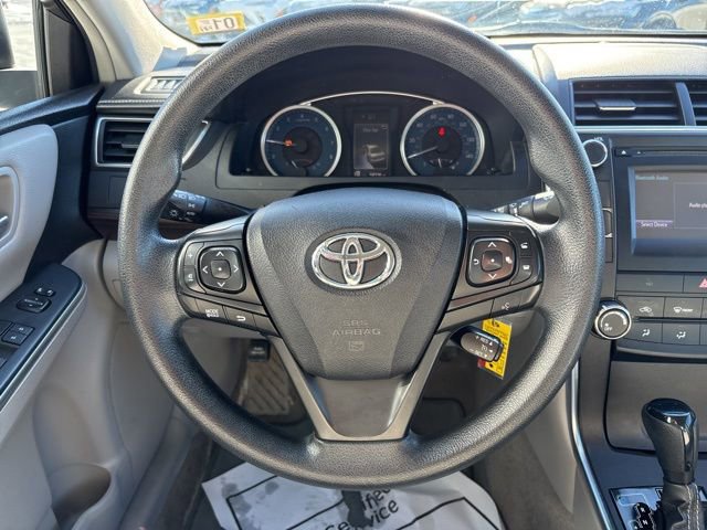 Used 2017 Toyota Camry LE image 19