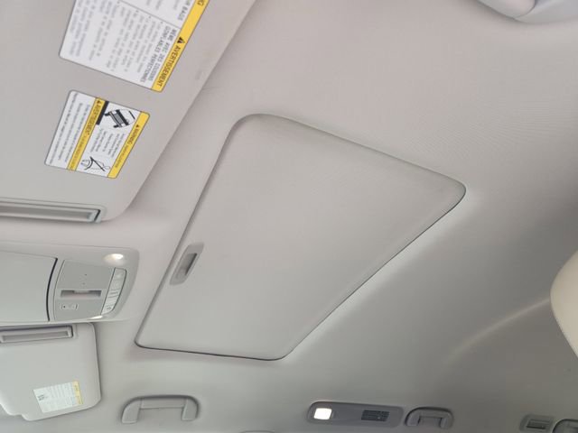 Used 2024 Nissan Armada Platinum w/ Captain's Chairs Package RWD image 18