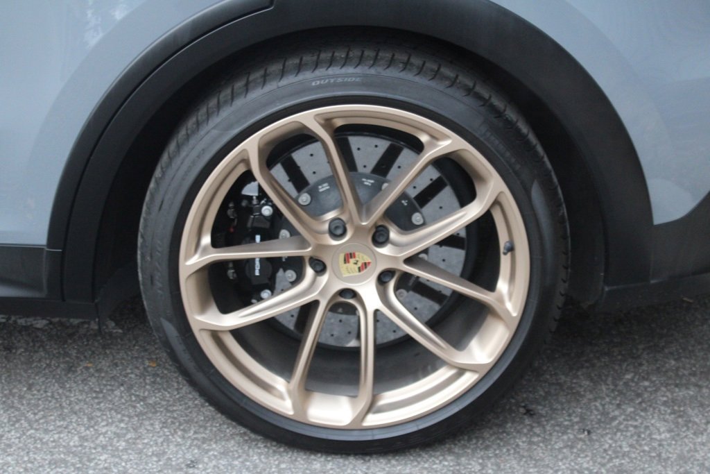 Certified 2023 Porsche Cayenne Turbo GT image 13
