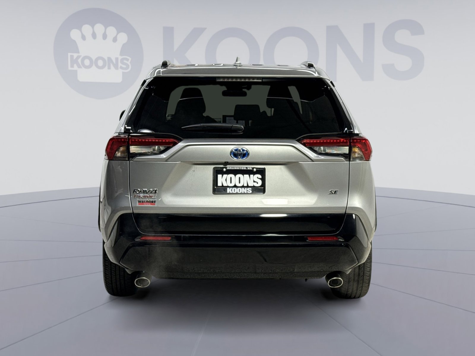 Used 2024 Toyota RAV4 SE image 11