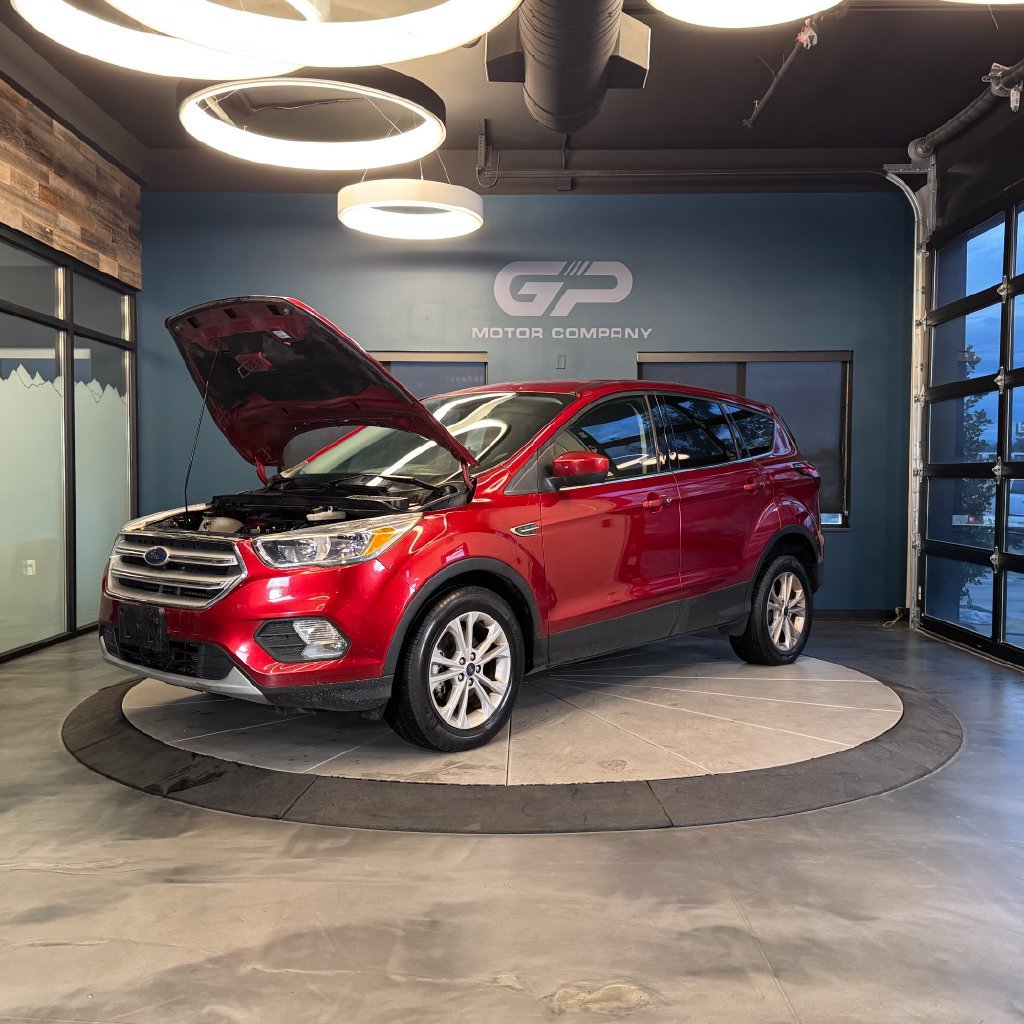 Used 2019 Ford Escape SE FWD image 22