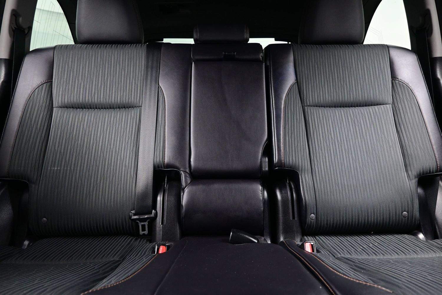 Used 2014 Toyota Highlander Plus FWD image 15