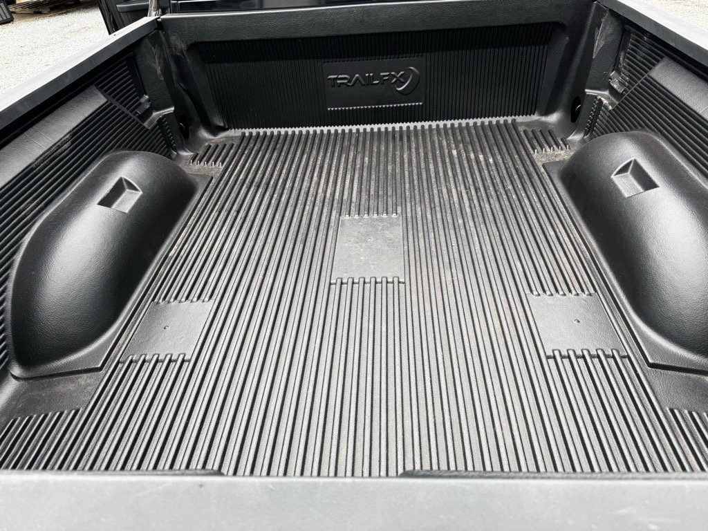 Used 2014 RAM 1500 Express image 14