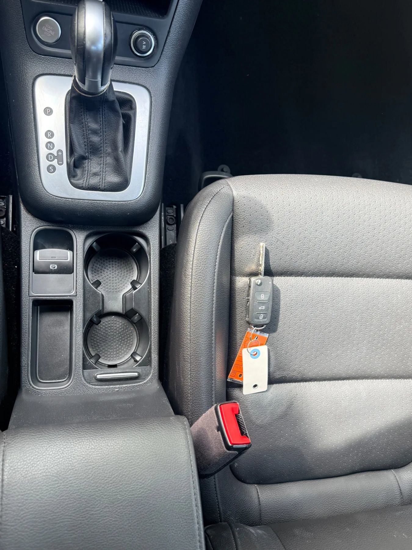 Used 2017 Volkswagen Tiguan S image 26