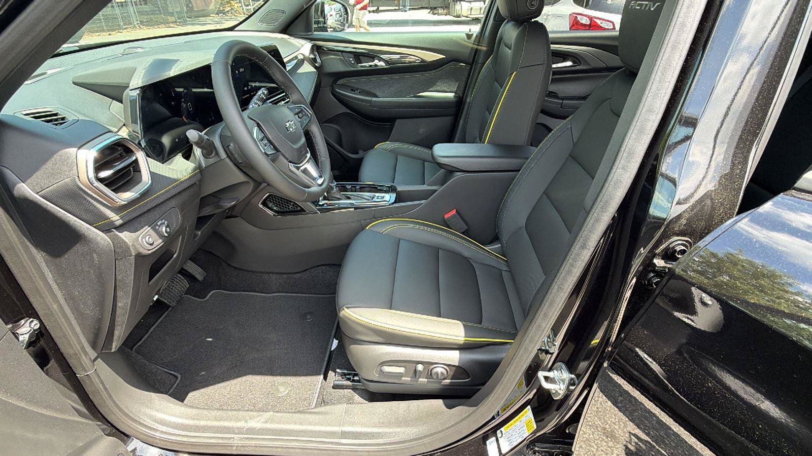 New 2026 Chevrolet TrailBlazer ACTIV w/ Convenience Package FWD image 13