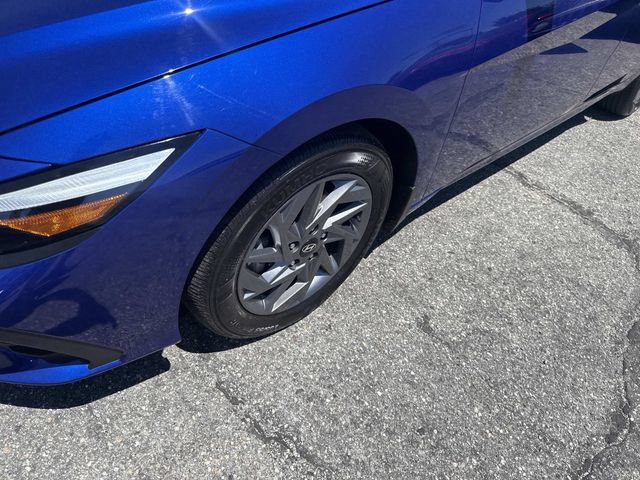 Certified 2024 Hyundai Elantra SEL FWD image 10