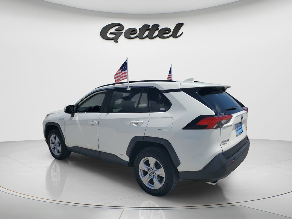 Used 2020 Toyota RAV4 XLE w/ Convenience Package AWD/4WD image 7