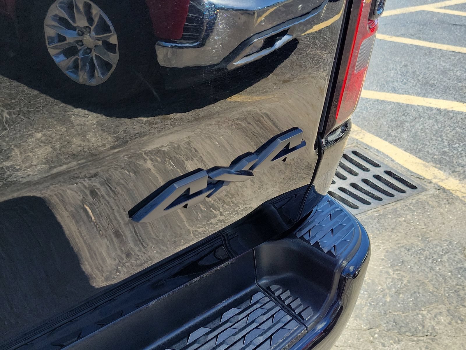 Used 2020 RAM 1500 Big Horn AWD/4WD image 8