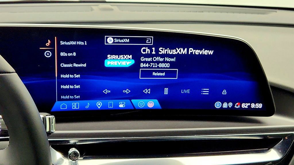 Used 2024 Cadillac Lyriq Tech RWD image 18