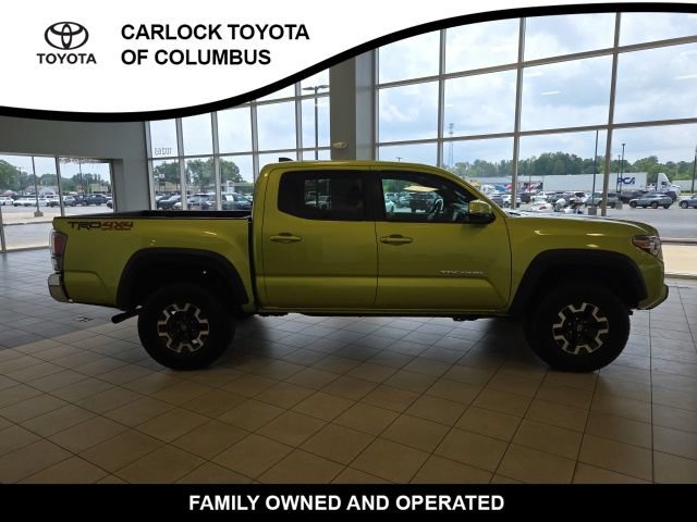 Used 2023 Toyota Tacoma TRD Off-Road AWD/4WD image 6