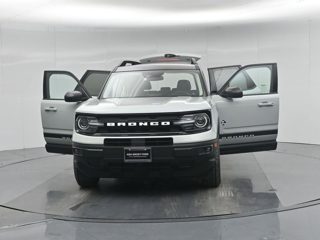 Certified 2024 Ford Bronco Sport Outer Banks w/ Tech Package image 38