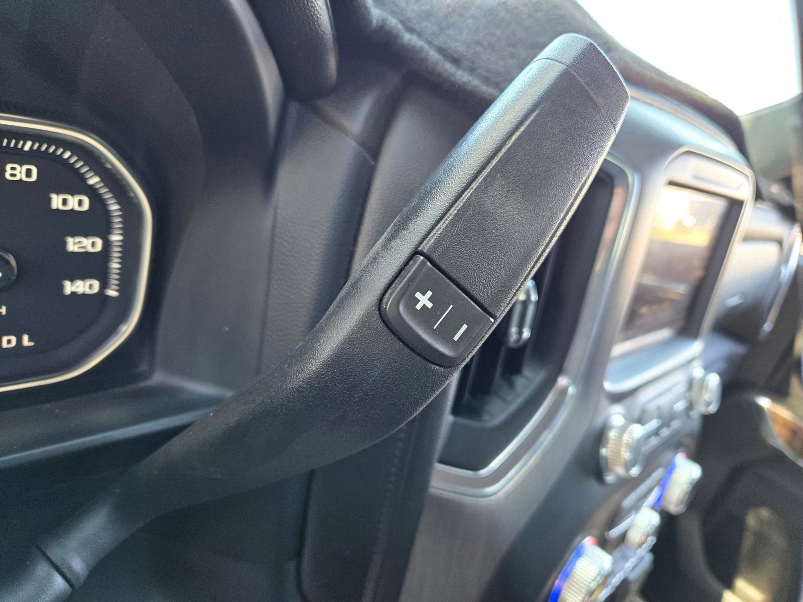 Used 2019 GMC Sierra 1500 Denali w/ Denali Ultimate Package AWD/4WD image 18