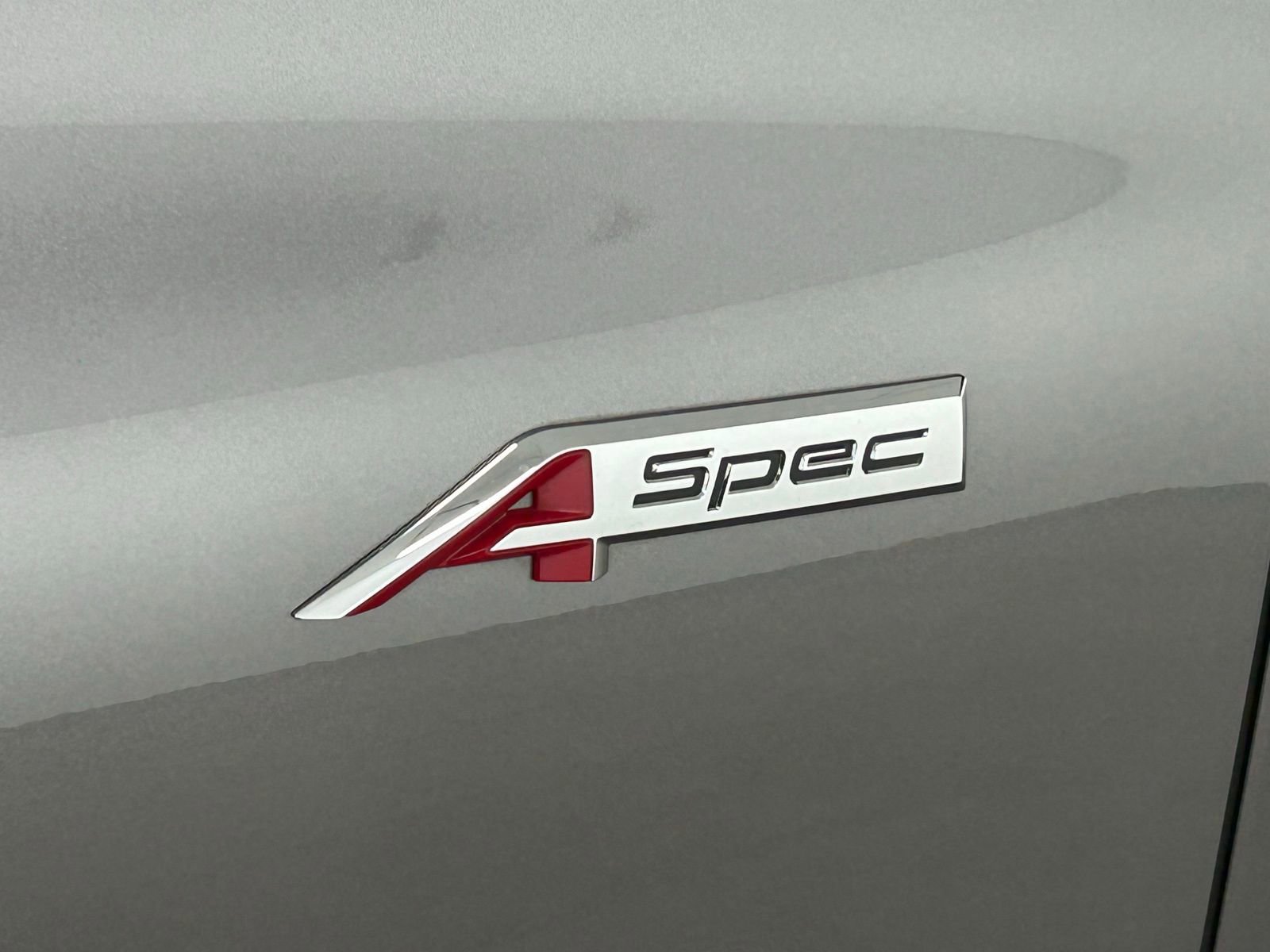 Used 2022 Acura MDX A-Spec image 3