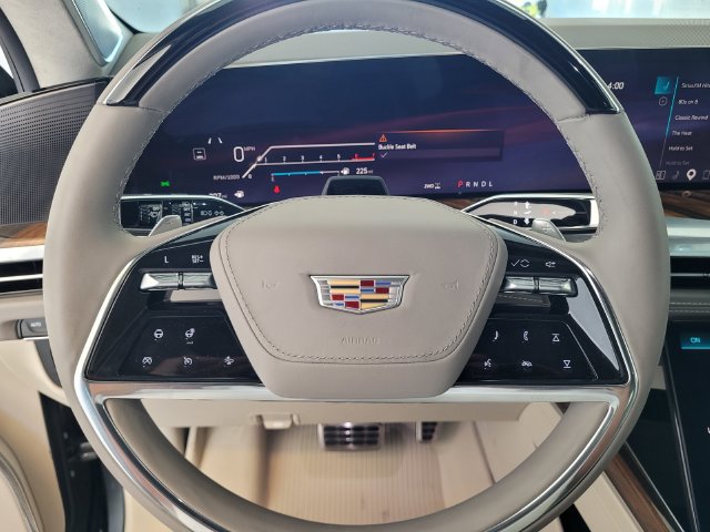 New 2026 Cadillac Escalade Platinum Sport w/ LPO, ONYX Package AWD/4WD image 23
