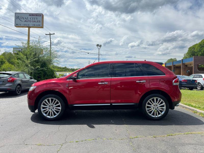 Used 2012 Lincoln MKX AWD image 8