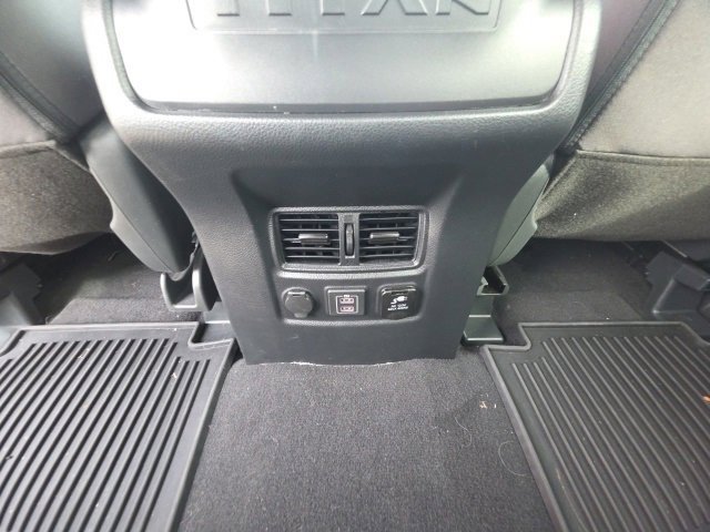 Certified 2024 Nissan Titan SV w/ SV Bronze Edition Package image 29