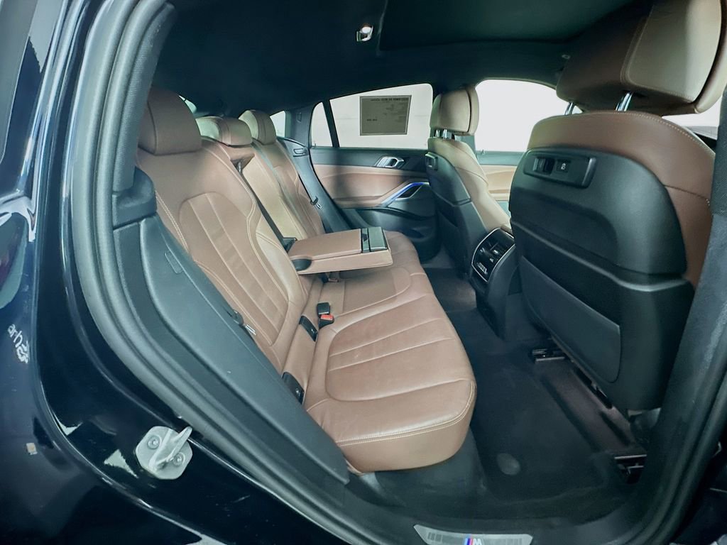 Used 2022 BMW X6 M50i w/ Premium Package image 35