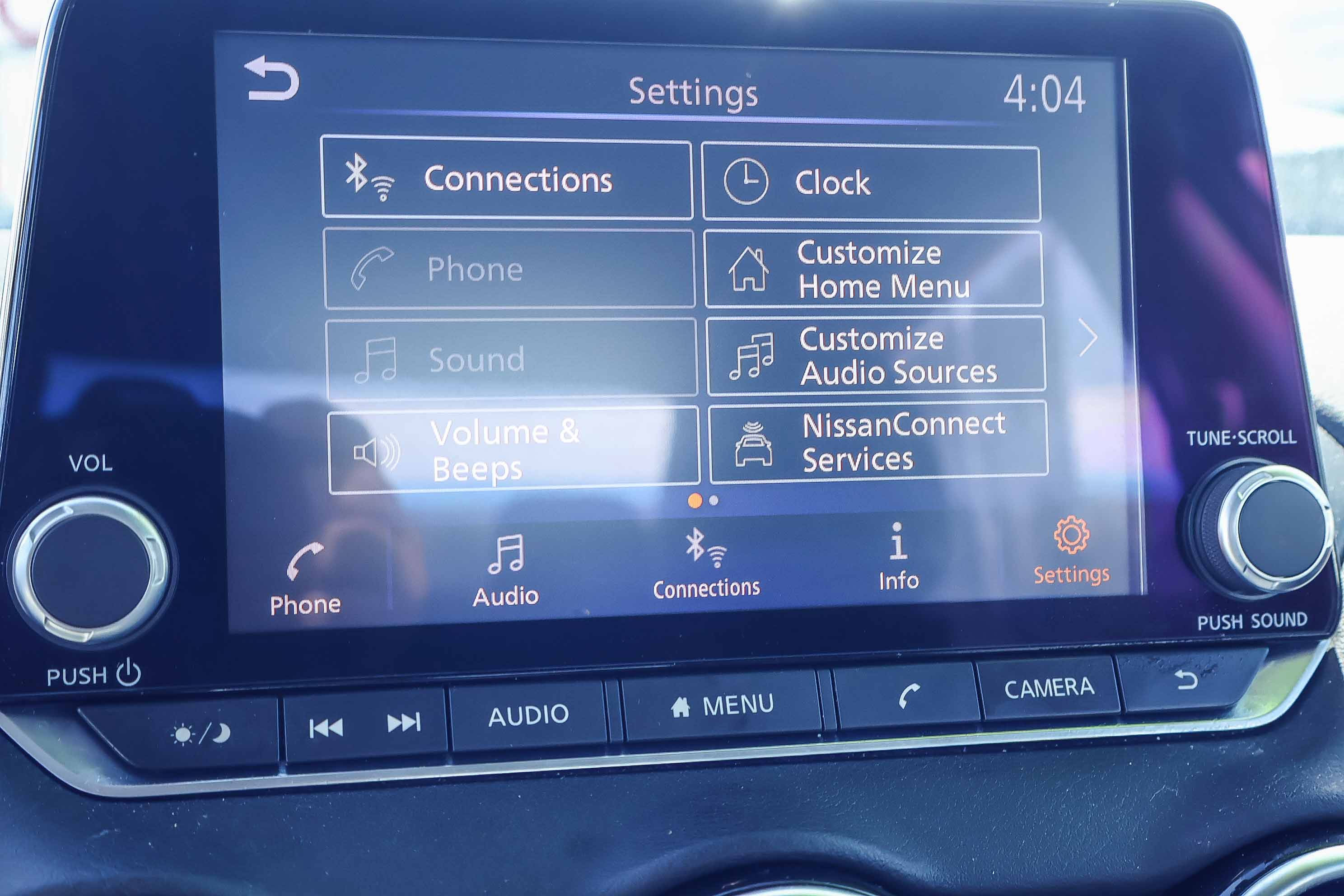 Used 2021 Nissan Sentra SR w/ SR Premium Package FWD image 4