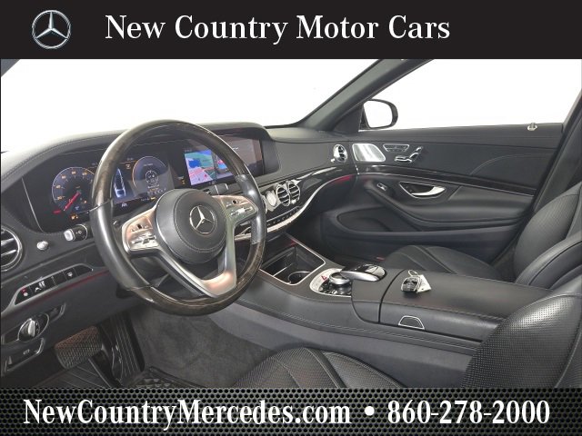 Used 2018 Mercedes-Benz S 560 4MATIC Sedan image 16