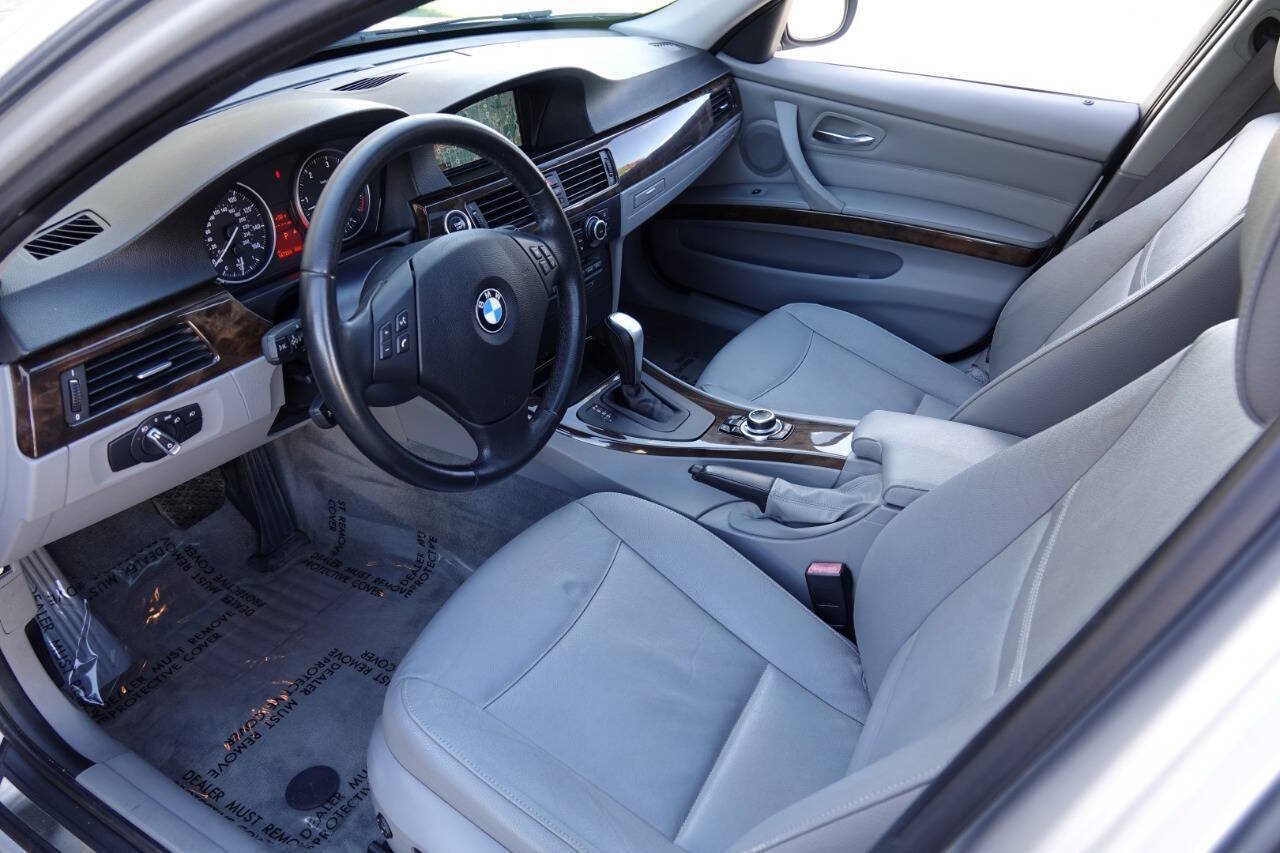 Used 2011 BMW 335d Sedan RWD image 47