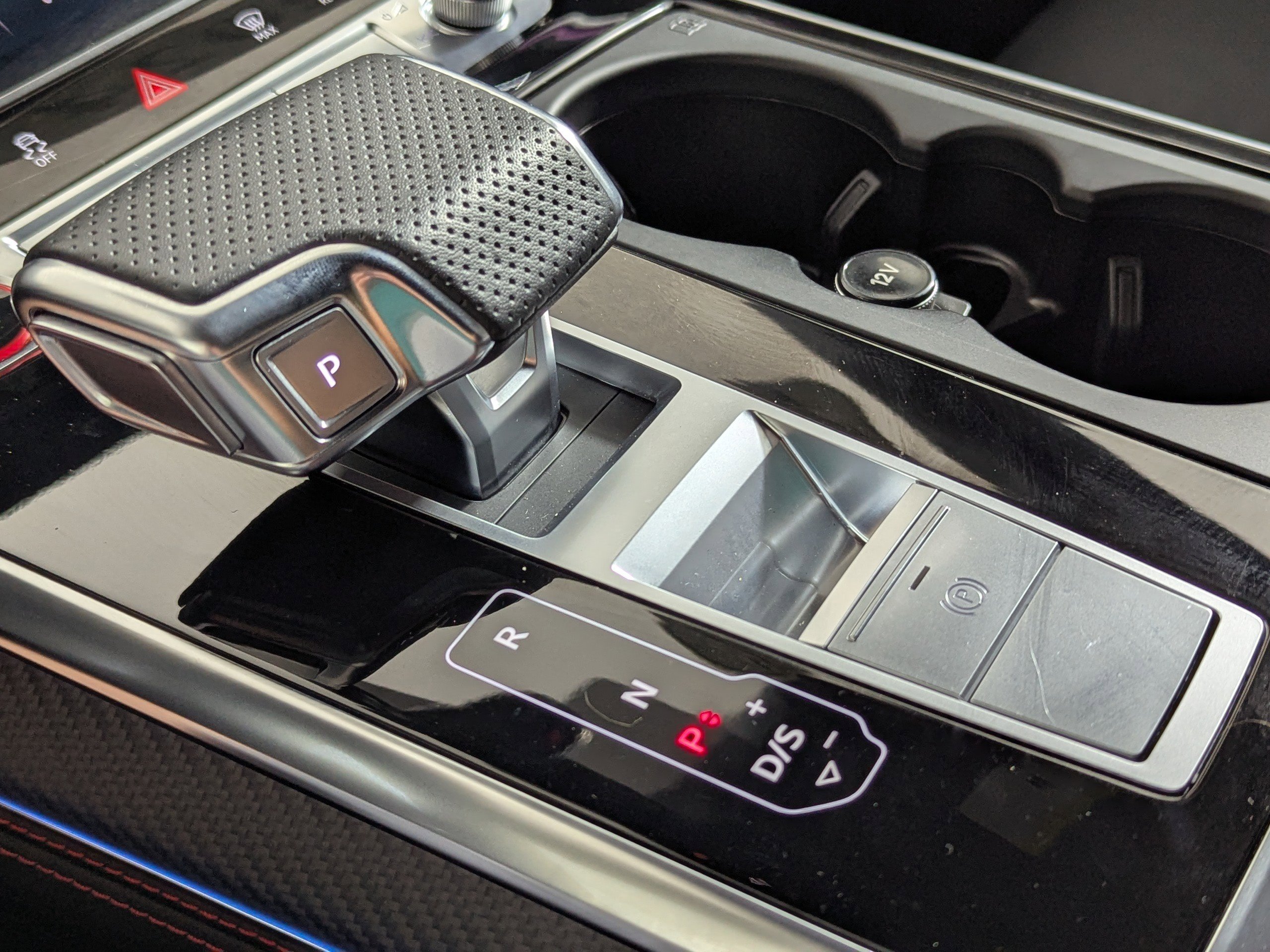 Certified 2024 Audi RS Q8 w/ Black Optic Package image 25