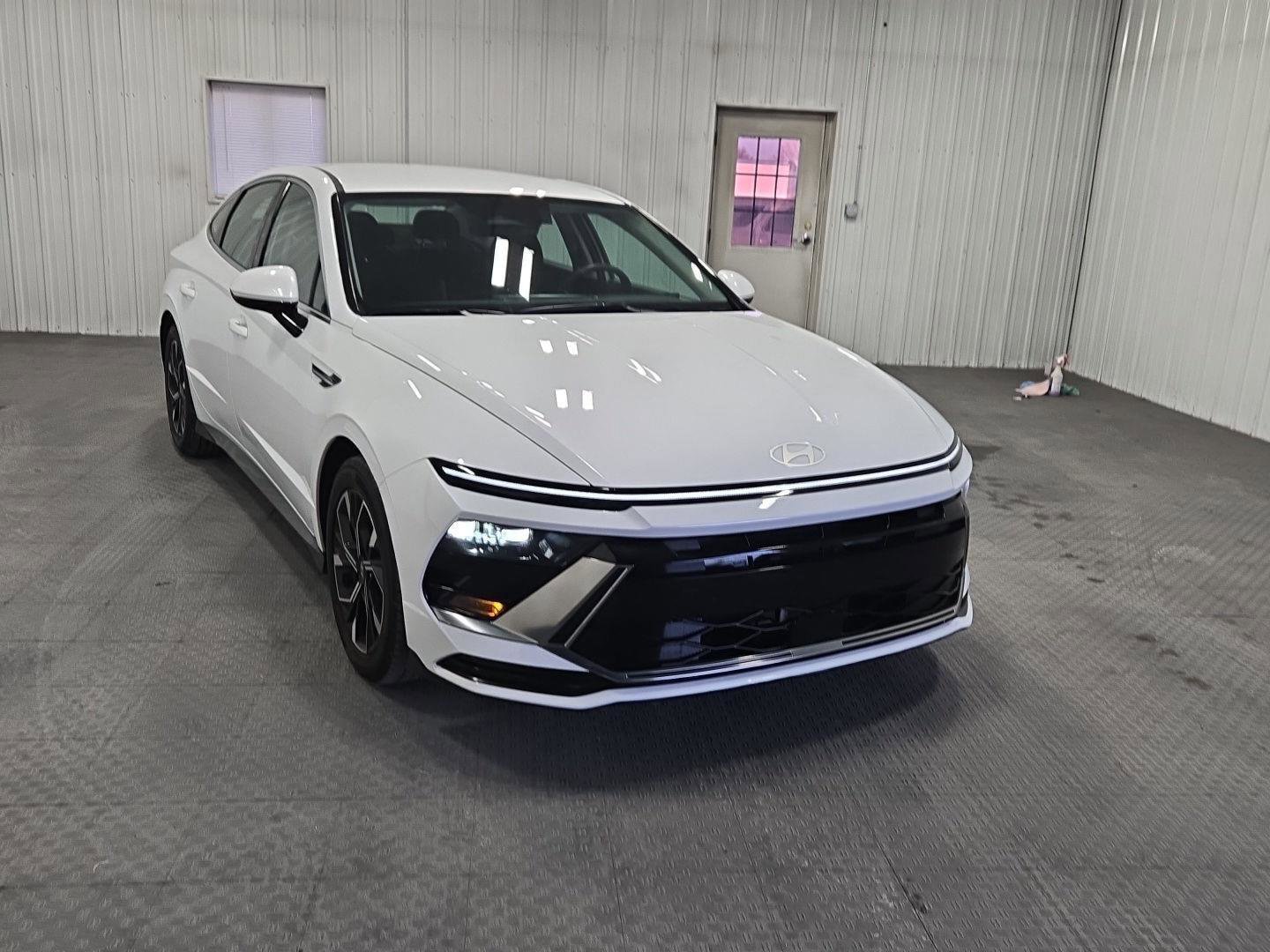 Used 2025 Hyundai Sonata SEL image 13