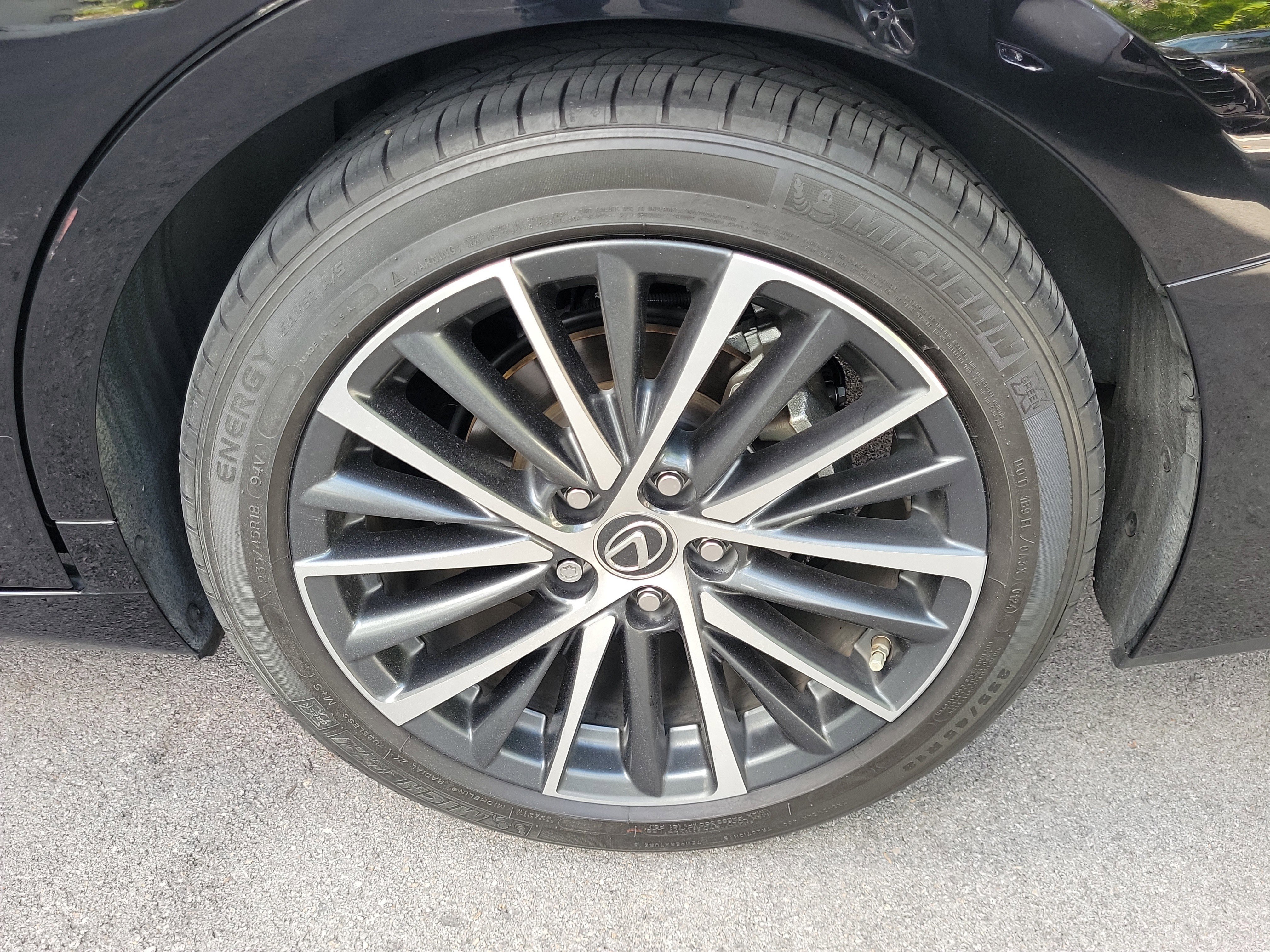 Used 2024 Lexus ES 350 w/ Premium Package FWD image 4