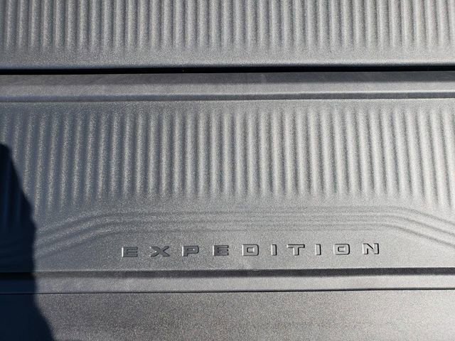 New 2025 Ford Expedition Max Active image 13