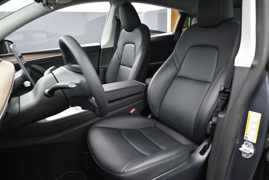 Used 2023 Tesla Model Y Long Range AWD/4WD image 17