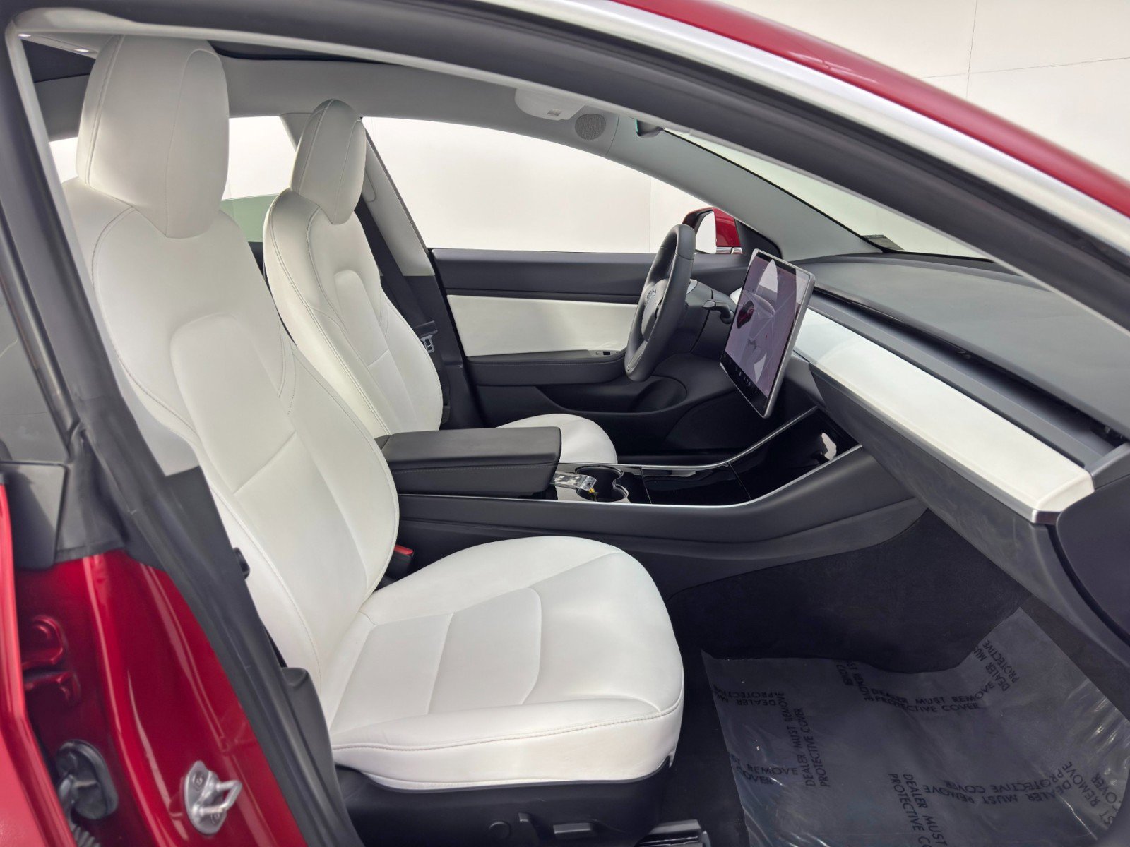 Used 2020 Tesla Model 3 Standard Range Plus image 15