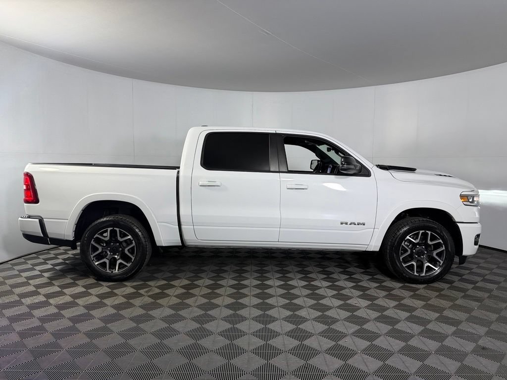 Used 2025 RAM 1500 Laramie w/ Sport Appearance Package AWD/4WD image 5