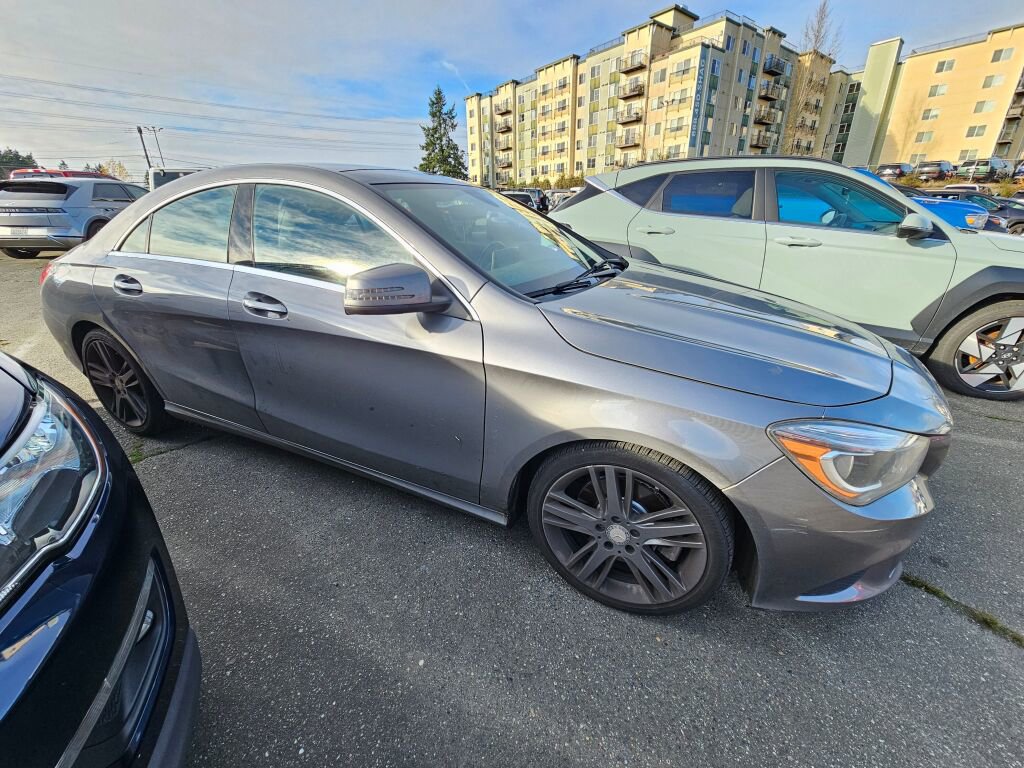 Used 2015 Mercedes-Benz CLA 250 image 8
