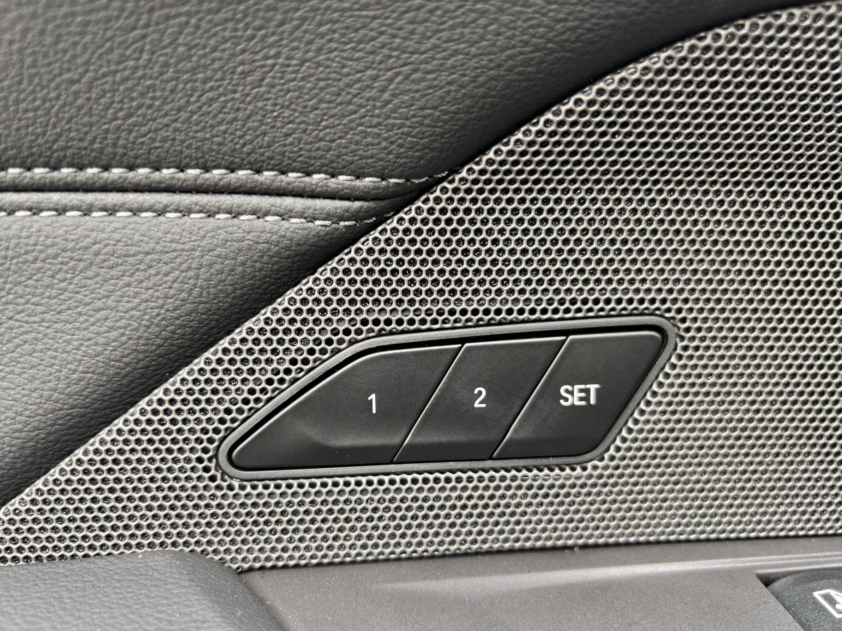 Used 2026 BMW 430i Coupe w/ Premium Package image 20