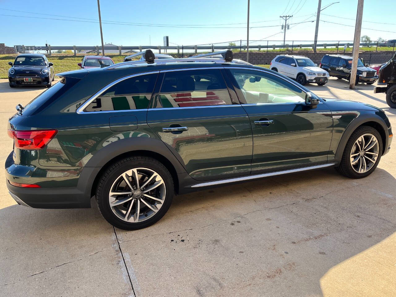 Used 2017 Audi A4 2.0T allroad Premium Plus image 5