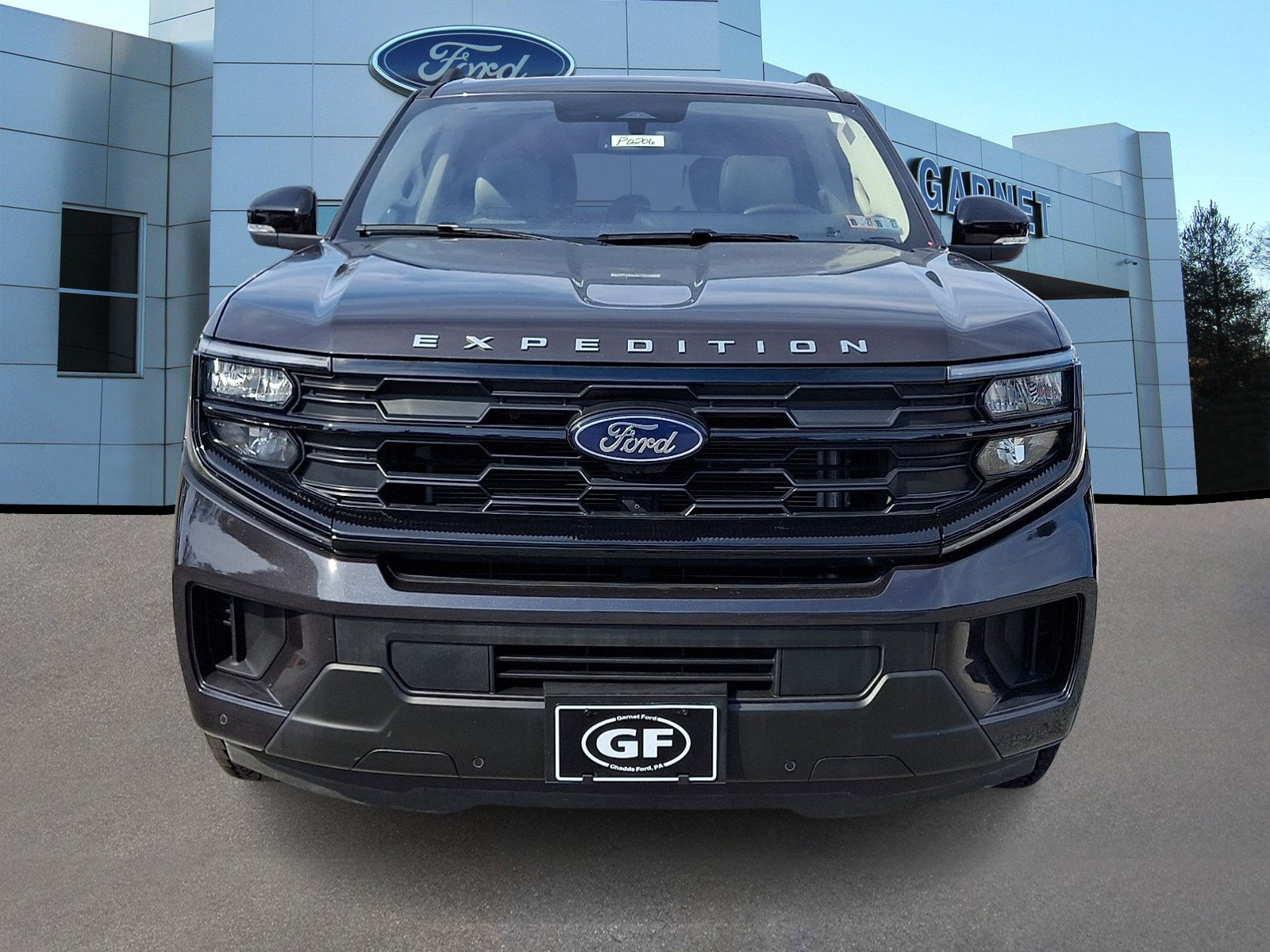 Certified 2025 Ford Expedition Active AWD/4WD image 3