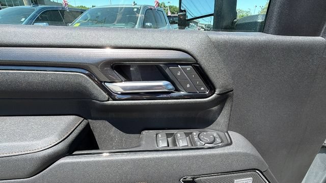 New 2026 GMC Sierra 2500 AT4 w/ Technology Package AWD/4WD image 14