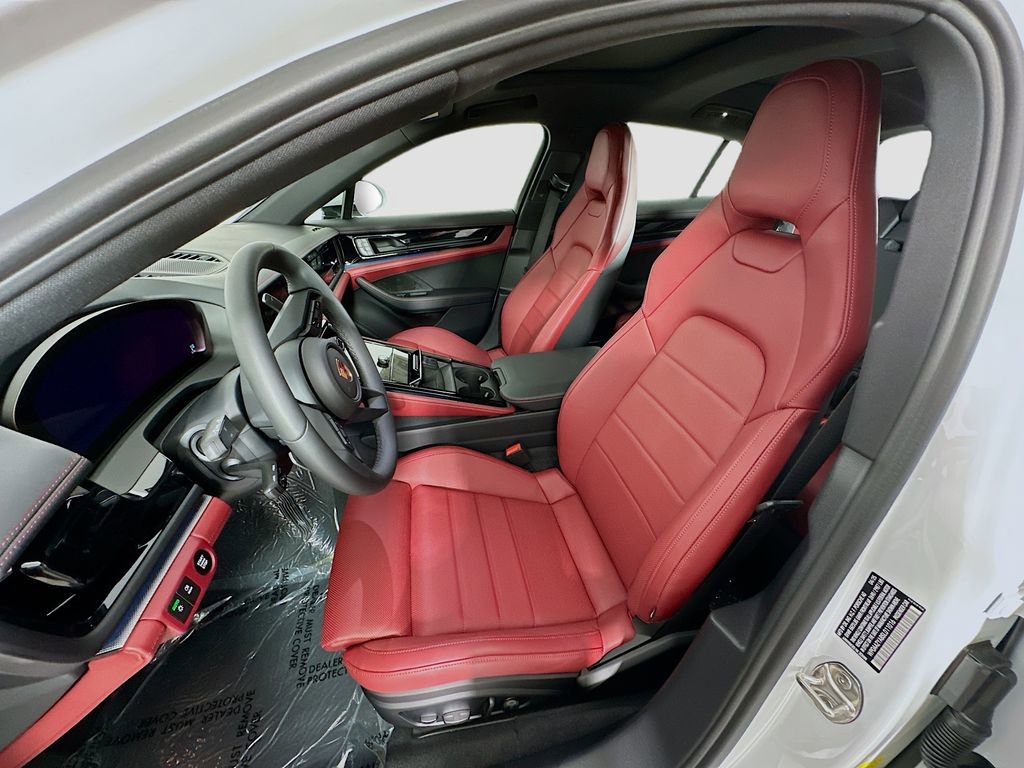 New 2025 Porsche Panamera image 5