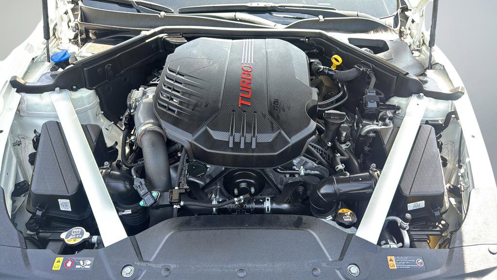 Used 2019 Kia Stinger GT image 22
