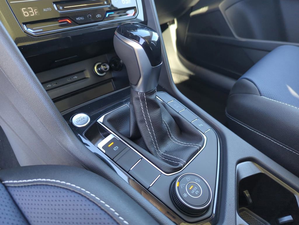 New 2026 Volkswagen Taos SEL image 38