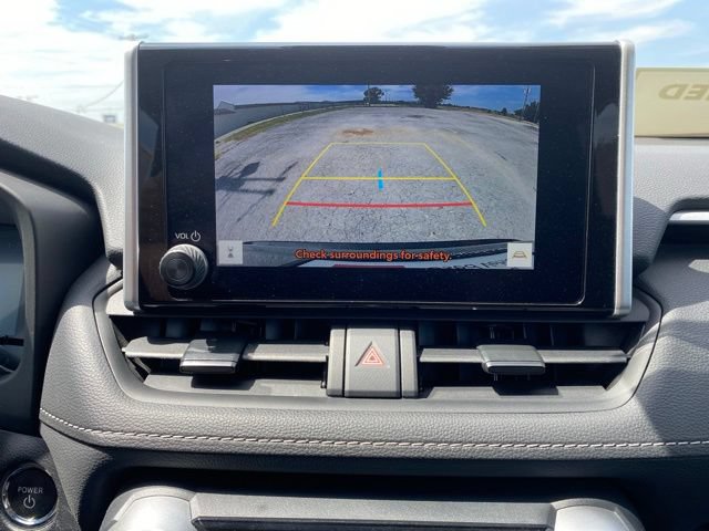 Certified 2025 Toyota RAV4 XLE AWD/4WD image 8