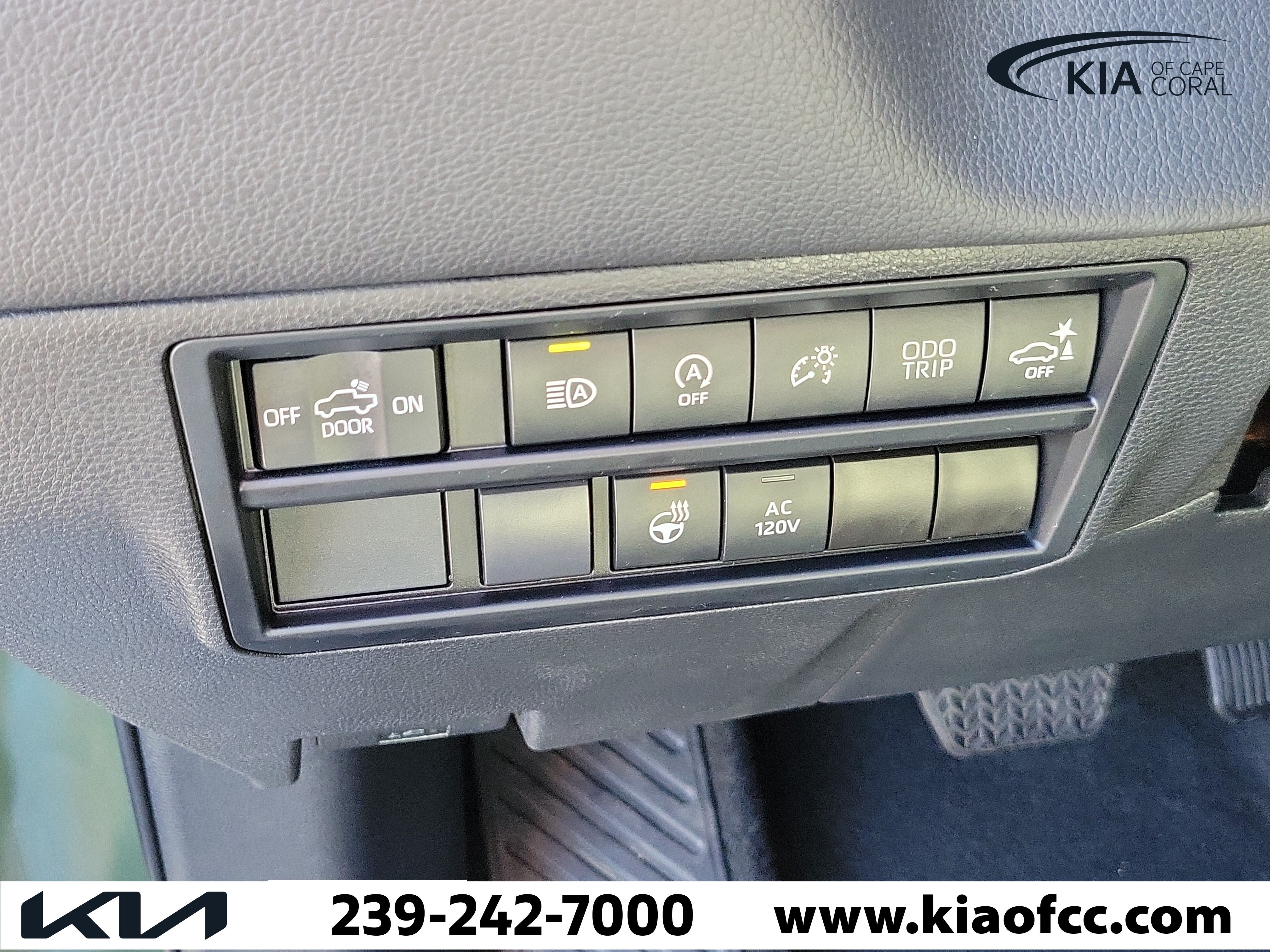 Used 2023 Toyota Tundra Limited RWD image 23