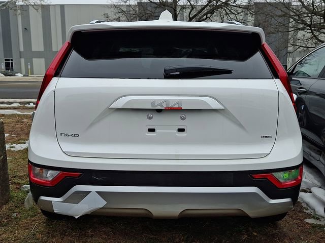 New 2026 Kia Niro LX image 2