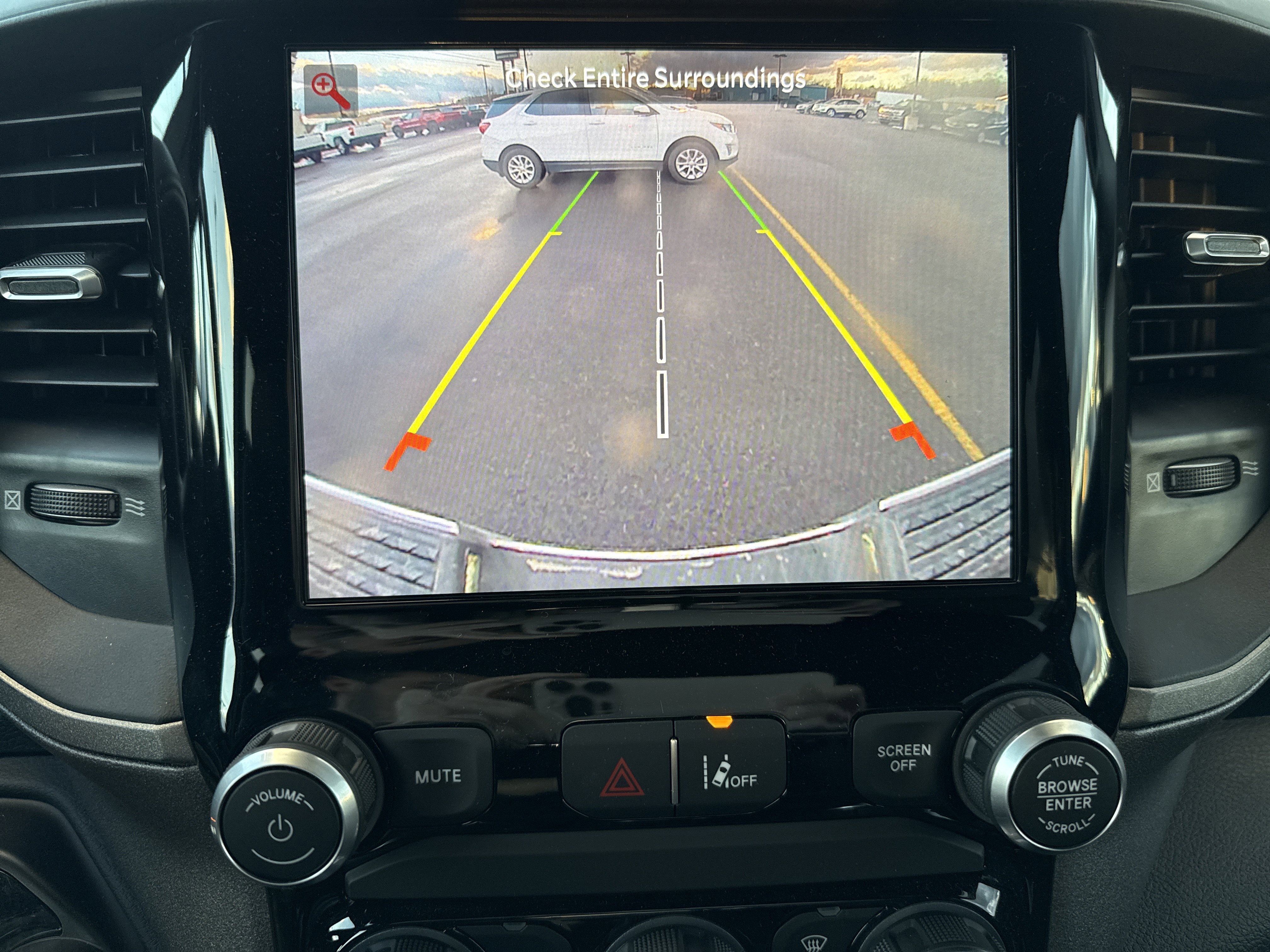 Used 2024 RAM 3500 Tradesman w/ Safety Group image 17