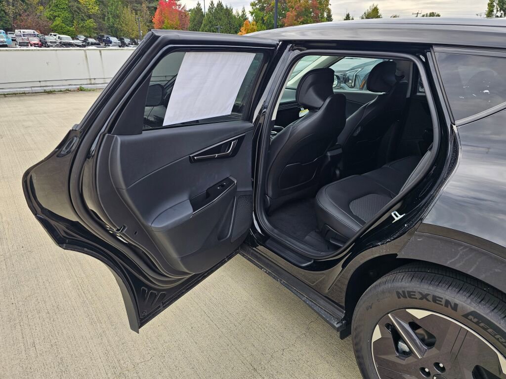New 2025 Kia EV6 Light w/ Light LR Technology Package image 20