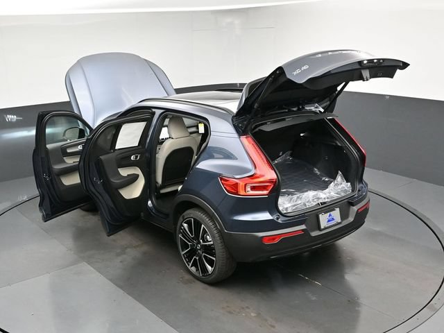 New 2026 Volvo XC40 B5 Ultra w/ Protection Package Premier AWD/4WD image 51