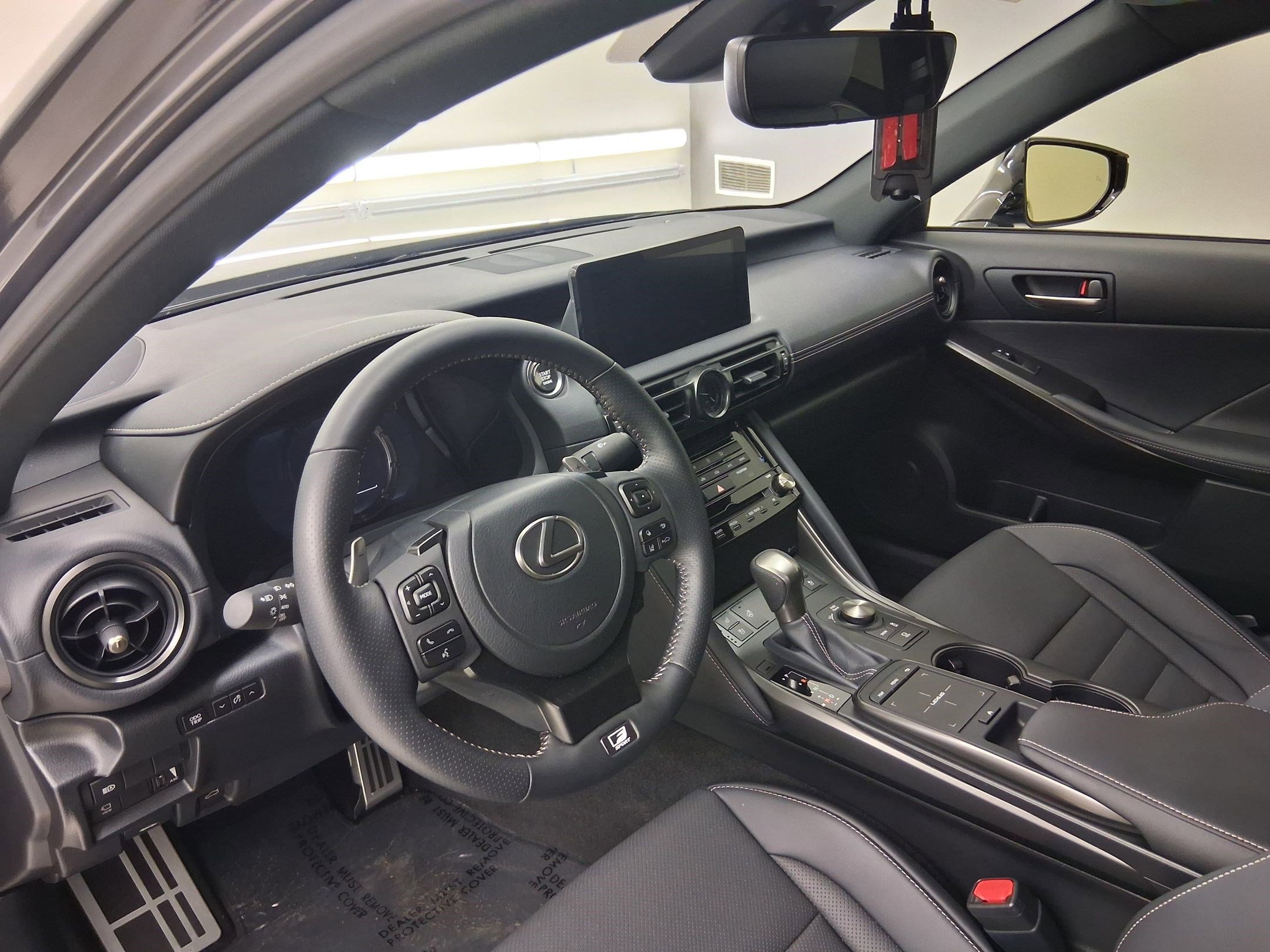 Used 2025 Lexus IS 350 F Sport w/ Navigation Package RWD image 2
